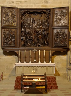 I Kaiserdom Bamberg kan du se den berømte altertavlen skåret av renessansekunstneren Veit Stoss. Foto: Berthold Werner / Wikipedia Veiss stoss, Kaiserdom, Altstadt, Bamberg, Sør-Tyskland, Tyskland