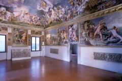 Palazzo Ducales Appartamento di Troia med motiver fra den trojanske krigen. Foto: © 2008 Unesco - Mantova Sabbioneta / Nicola Romani Palazzo Ducales Appartamento di Troia, Mantova, Lombardia, Nord-Italia, Italia