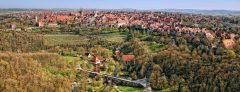 Rothenburg ob der Tauber - panorama over den vakre middelalderbyen, med Dobbeltbrücke fra 1330-tallet nederst. Foto: © Rothenburg Tourismus Service / W. Pfitzinger Dobbeltbrücke, Rothenburg ob der Tauber, Bayern, Sør-Tyskland, Tyskland