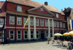 det klassistiske Grosse Plan 14 er oppkalt etter hertugens dommer og postmester Francesco Stechinelli. Foto: www.celle.de Stechinellihaus, Celle, Nord-Tyskland, Tyskland