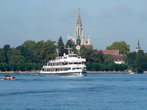 Et omfattende rutenett gjør at fergene på Bodensee går innom mange flotte steder. Foto: Stadt Konstanz. Konstanz, Bodensee, Sør-Tyskland, Tyskland