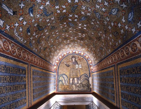 Capella Arcivescovile fra cirka år 500 er også kjent som Capella di San Andrea. Foto: Opera di Religione della Diocese di Ravenna Capella Arcivescovile, Capella di San Andrea, Unesco, Ravenna, Emilia-Romagna, Sør-Italia, Italia