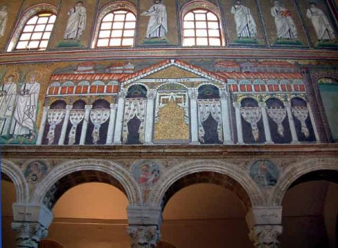 Mosaikker fra Sant'Apollinare Nuovo - av Theodorics palass. Foto: Opera di Religione degli Diocese di Ravenna. Mosaikker fra Sant'Apollinare Nuovo - av Theodorics palass, Unesco, Ravenna, Emilia-Romagna, Nord-Italia, Italia