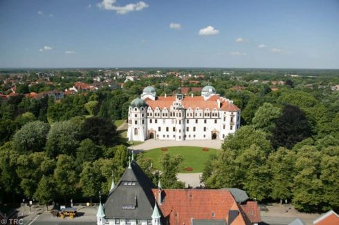 Schloss Celle ligger umiddelbart utenfor Altsadt. Foto: Tourismus und Stadtmarketing Celle GmbH Schloss Celle, Celle, Nord-Tyskland, Tyskland