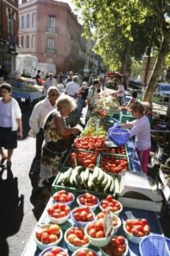 Det finnes daglige ferskvaremarkeder flere steder i Toulouse. Foto: © Ville de Toulouse / Patrice Nin Marché, Toulouse, Sør-Frankrike, Frankrike