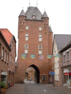 Klevetor, Xanten, middelalder, Vest-Tyskland