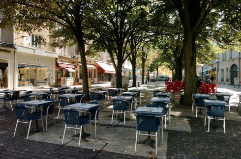 Place du Cygne er et foretrukket sted på varme sommerdager og -kvelder. Foto: © Office de Tourisme Chartres Chartres, Place du Cygne, Vielle Ville, Cathedrale Notre dame de Chartres, Eure, Eure et Loire, Unescos liste over Verdensarven, Vest-Frankrike, Frankrike