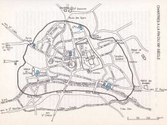 Kart over byen med bymurer - omtrent denne utstrekningen hadde byen siden middelalderen. Foto: © www.perche-gouet.net Chartres, Cathédrale de Notre Dame, Eure, middelalder, Eure et Loir, Unescos liste over Verdensarven, Vest-Frankrike, Frankrike