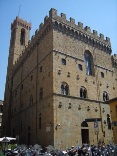 Palazzo Bargello er i dag et nasjonalmuseum, som inneholder kunstskatter av verdensformat. Foto: Sailko / Wikipedia CC-BY-SA 3.0 Firenze, renessanse, middelalder, Unescos liste over Verdensarven, historisk bydel, gamleby, Toscana, Midt-Italia, Italia