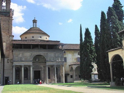 Det vakre Capella dei Pazzi har sikret seg en plass i arkitekturhistorien. Foto: tiseb / Wikipedia CC-BY-SA 2.0 Firenze, renessanse, middelalder, Unescos liste over Verdensarven, historisk bydel, gamleby, Toscana, Midt-Italia, Italia