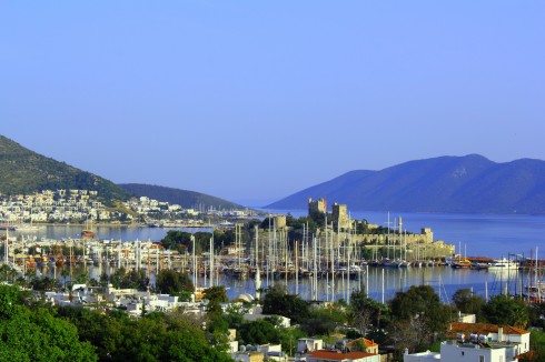 Bodrums korsridderborg St Peter fra slutten av 1400-tallet - her ligger et flott museum for undervannsarkeologi Bodrum, Halikarnassos, Egeerhavskysten, Pamukkale, Efesos, Tyrkia