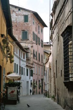 Lucca, romertid, amfiteater, middelalder, renessanse, historisk bydel, gamleby, Toscana, Midt-Italia, Italia