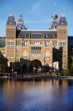Rijksmuseum i Amsterdam er ikke å komme utenom for den kunstinteresserte. Foto: © NBTC Holland Marketing Amsterdam, kanaler, middelalder, Anne Frank, Rijksmuseum, Van Gogh Museum, Hermitage, Unescos liste over Verdensarven, Holland, Nederland