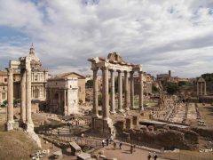 Forum Romanum må ha gjort et enormt inntrykk på besøkende i antikken, den gang byggverkene sto komplette og utgjorde hjertet av verdensbyen Roma Forum Romanum, Roma, Unescos liste over Verdensarven, romerriket, Forum, antikken, historiske bydeler, gamlebyen, Trastevere, den evige stad, Tiber, Vatikanet, Panthon, Roma, Midt-Italia, Italia