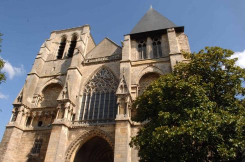 Église Notre-Dame de la Couture er en flott middelalderkirke, som tidligere tilhørte klosteret St. Pierre, som lå utenfor middelalderens bymurer. Foto: © Ville du Mans / Gilles Moussé Le Mans, Maine, Vieux Mans, Sarthe, La Cité Plantagenét, romertid, middelalder, Henry den II. La Reine Bérengère, Cathédrale Saint-Julien de Le mans, Unescos liste over Verdensarven, Vest-Frankrike, Frankrike