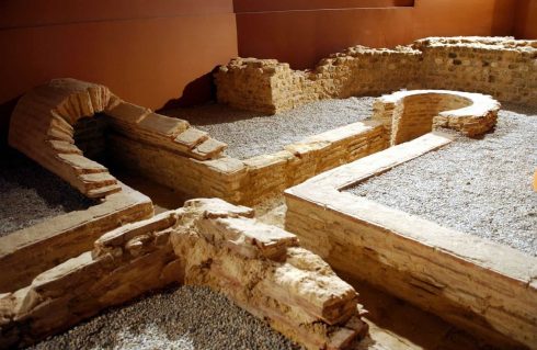 Arkeologiske utgravinger avdekket romerske bad, som i dag er museum. Foto: © Ville du Mans / Gilles Moussé Le Mans, Maine, Vieux Mans, Sarthe, La Cité Plantagenét, romertid, middelalder, Henry den II. La Reine Bérengère, Cathédrale Saint-Julien de Le mans, Unescos liste over Verdensarven, Vest-Frankrike, Frankrike