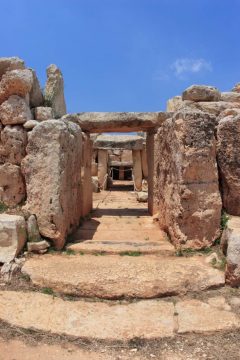 Fra Hagar Quin - det er vanskelig for oss å forstå hvilket prosjekt det var for bronsealdermennesker å bygge disse enorme tempelanleggene Malta, Gozo, Valletta, Mdina, Johanitter-ordenen, Jean de vallette, korsfarere, Unescos liste over Verdensarven, Normannere, St Johns Co-Cathedral, St Paul, Paulus