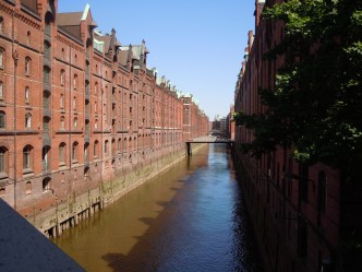 Speicherstad er verdens største lagerområde i sitt slag - oppført på Unescos liste over Verdensarven Speicherstadt Hamburg, Unescos liste over Verdensarven