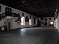 Fra Fransiskanerklosteret, som er nesten fullstendig bevart slik det sto i middelalderen. Foto: © Tourist Board Bolzano Fransiskanerklosteret, gamlebyen, Altstadt, Bolzano, Bozen, Alto Adige, Tyrol, Süd-Tirol, Nord-Italia, Italia