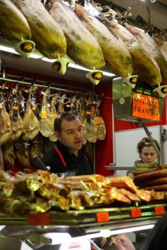 San Sebastians status som gourmetby skyldes ikke minst førsteklasses råvarer. Foto: © Turismo San Sebastián San Sebastián, ferieby, badeby, Playa de la Concha, gourmet, pintxo, Donostia, Baskerland, Guipuzskoa, surfing, Nord-Spania, Spania