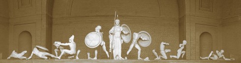 Slik ser skulpturgruppen fra Afaia-tempelets vest-pediment ut i Münchens Glyptothek. Foto: Vitold Muratov / Wikipedia Aegina, Afaia-tempelets vest-pediment , Münchens Glyptothek, Athenområdet, Hellas