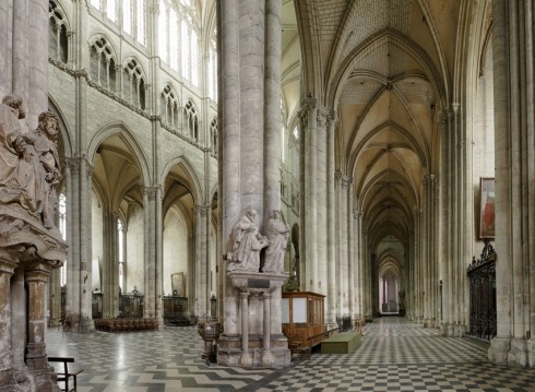 Cathédrale Notre-Dame d'Amiens er den mest gjennomførte og enhetlig gotiske kirkene blant middelalderens katedraler. Foto: PMRMaeyaert / Wikipedia Amiens, Notre-Dame, gotikken, middelalder, katedralby, Unescos liste over Verdensarven, Nord-Frankrike