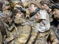 Høyrelieffene fra St Firmins liv er utrolig livaktige og kunst av høy kvalitet. Foto: © Guillaume Piolle / CC-BY-3.0 / Wikipedia Amiens, Cathédrale Notre-Dame, middelalder, gotikken, katedralby, Unescos liste over Verdensarven, Nord-Frankrike