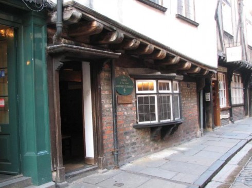 Huset til Margareth Clitherow, som ble helgenforklart så sent som år 1970. Foto: © www.historyofyork.org.uk Margareth Clitherow shrine, York, Yorkshire, middelalder, katedral, The York Minster, vikinger, vikingtid, romere, romertid, Konstantin den Store, angelsaksere, England, Storbritannia