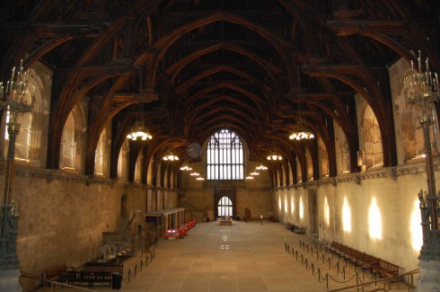 Westminster Hall er opprinnelig fra år 1097, men ble ombygd til gotisk stil i år 1245 og fikk hammerbjelketak i år 1397. Foto: © UK Parliament / bpitzer20 - Flicr London, Westminster Hall, British Museum, romerne, middelader, historisk, Unescos liste over Verdensarven, Tower, England Storbritannia