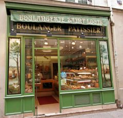 Bakeriutsalget Boulangerie Saint-Louis ligger i hovedgata på øya Ile Saint Louis, midt i Seinen, naboøya til Ile de Cité Paris, Ile Saint Louis, Ile de Cité, Notre Dame, middelalder, Tuilerie, obelisken, Ile de France, Unescos liste over Verdensarven, Seinen, Nord-Frankrike, Frankrike