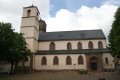Den tidligere Stiftskirche St. Andreas ligger ved siden av St. Magnuskirche et steinkast fra Kaiserdom og omfatter et klosteranlegg med bymuseum. Foto: © reisdit.no Worms, Rhinen, Mainz, Kaiserdom, Dom St. Peter, jødene, Heiliger Sand, synagoge, Mikwah, romansk arkitektur, Kaiser, Kurfyrster, romertid, middelalder, renessanse, barokk, Speyer, Mainz, Vest-Tyskland