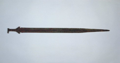 Bronsesverd fra det 9. århundret før Kristus - sen bronsealder. Foto: © Museo Arqueológico de Granada Granada, Alhambra, Generalife, Barrio del Albaicín, Bib-Rambla, Plaza Nueva, Capilla Real, Santa Ana, San Nicholas, San Miguel de Bajo, Unescos liste over Verdensarven, Andalucia, Spania