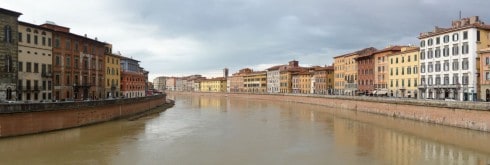 Pisas gamleby ligger på begge sider av elven Arno, og var i middelalderen en av de viktigste handels- og sjøfartsbyene rundt Middelhavet. Foto: © Provincia di Pisa / Lucarelli Pisa, pisansk romansk, arkitektur, middelalder, renessanse, Arno, Campo dei Miracoli, katedral, baptisteria, kampanile, Unescos liste over Verdensarven, historisk bydel, museer, gamleby, Toscana, Midt-Italia, Italia