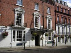 The White Hart Hotel har mer enn 600 år gamle interiører. Foto: © Richard Croft / geograph.org.uk Lincoln, Newport Arch, Bailgate, Castle Hill, Lincoln Cathedral, Minster, England, Brayford Pool, romertid, middelalder, Castle Hill, Magna Carta, Steep Hill, early british gothic
